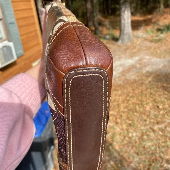 Patchwork Coach Bag - Picture 3 of 10